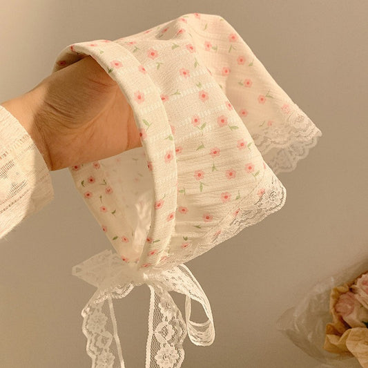 Lace Bonnet Bandana