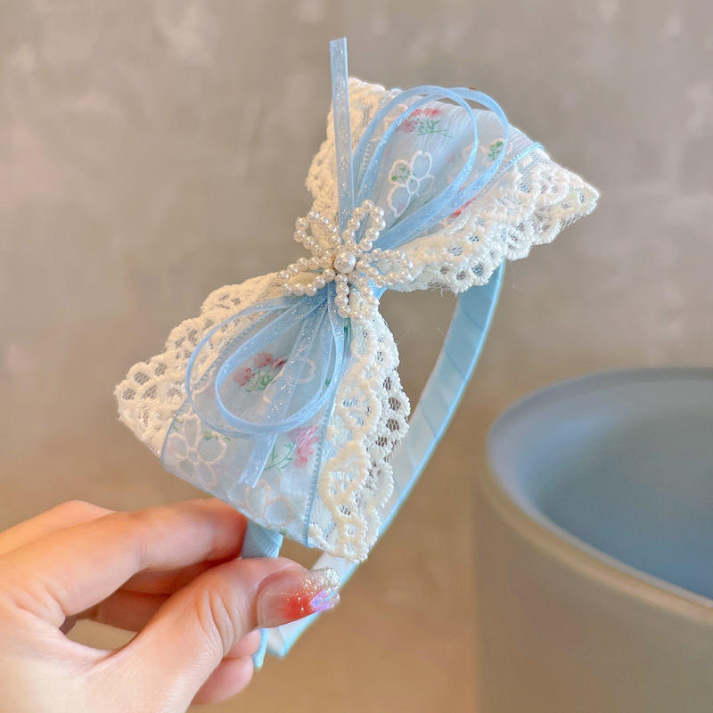 Loire Lace