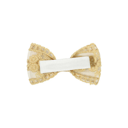 Delicate Bowties