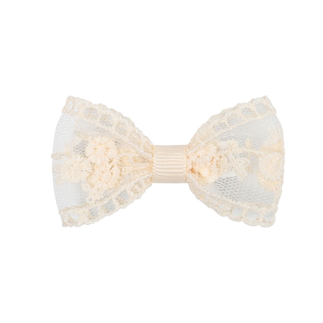 Delicate Bowties