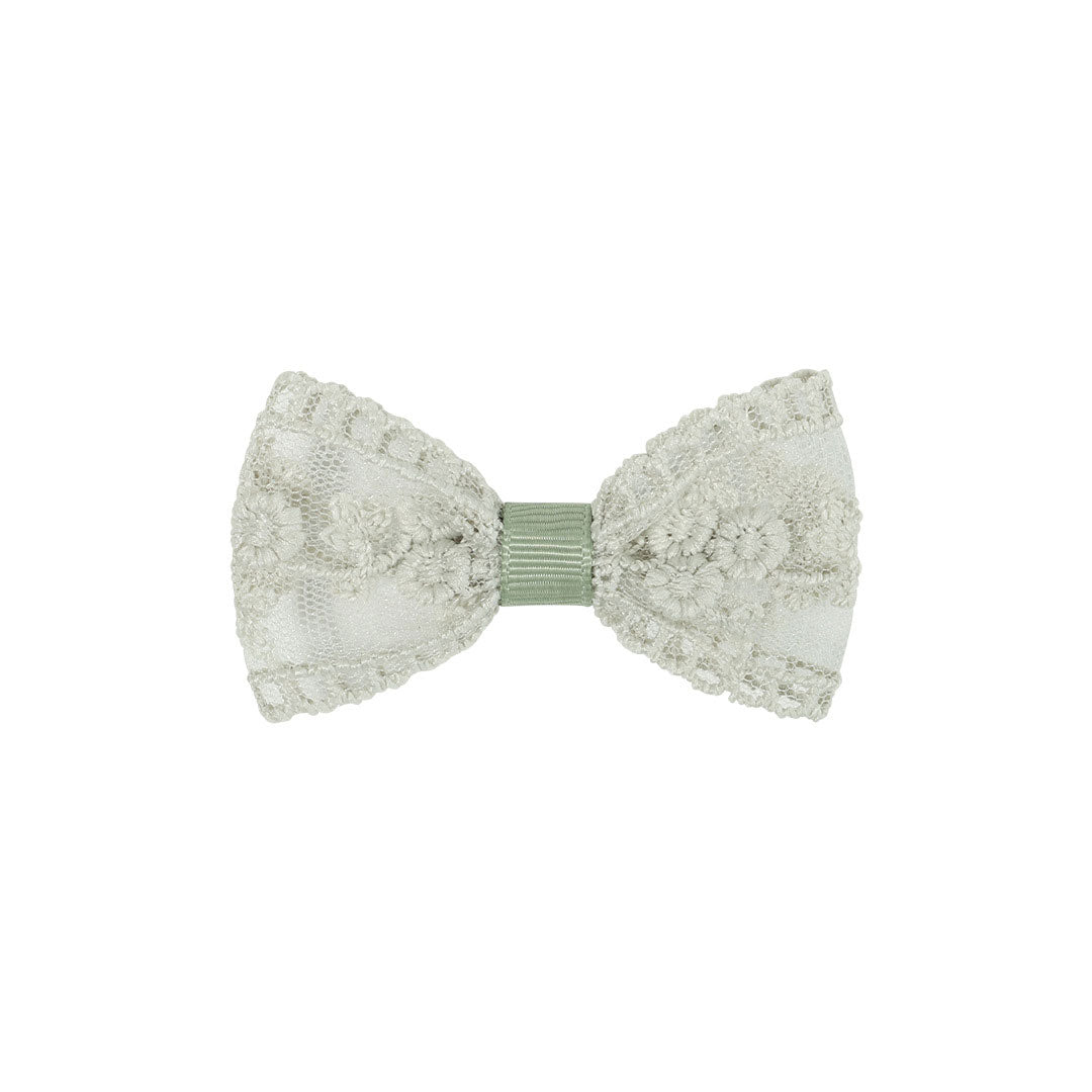 Delicate Bowties