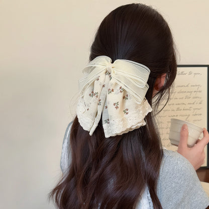 Marble Mist Claw