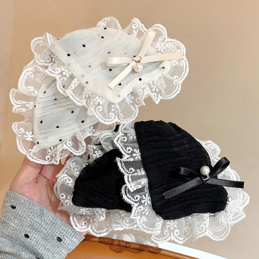 Polka Dot Claw