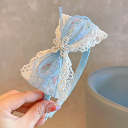 Loire Lace
